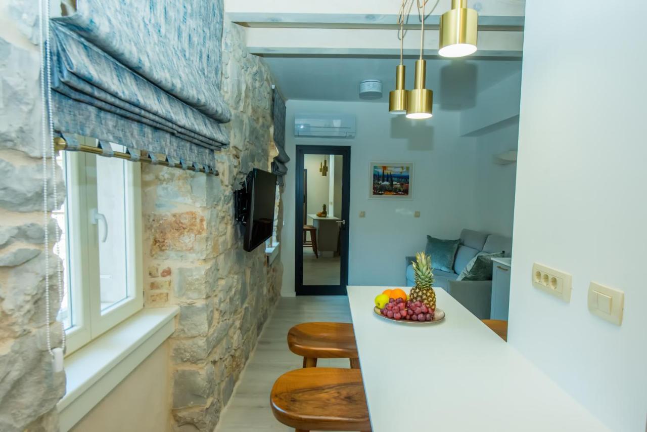 Heritage Villa Vitturi Sea View Kaštela 外观 照片