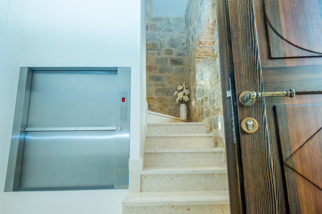 Heritage Villa Vitturi Sea View Kaštela 外观 照片