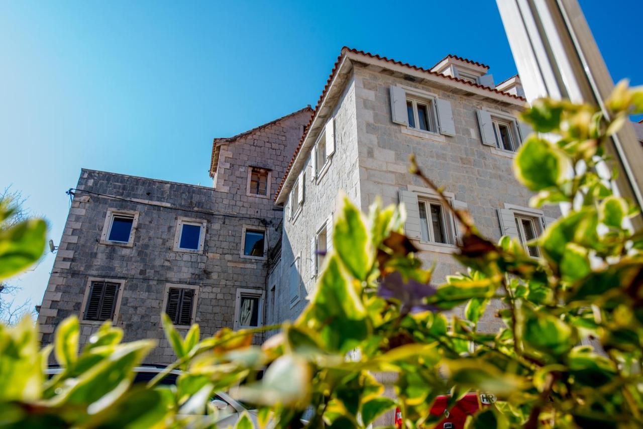 Heritage Villa Vitturi Sea View Kaštela 外观 照片